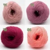 Nuancier de fil coton bio Alba de BC Garn avec les coloris rose poudré, vieux rose, fuchsia et corail.