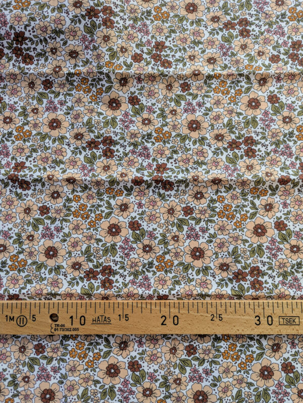 popeline fleurie dans les tons roses pour couture d’accessoires.
