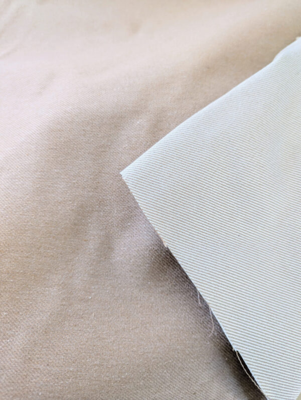 jean beige fabriqué en france à partir de matières premières recyclées