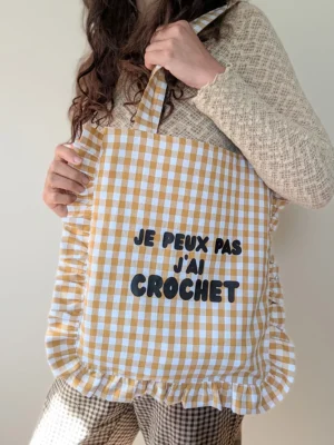 Grand tote bag à volant – Tricot et Crochet